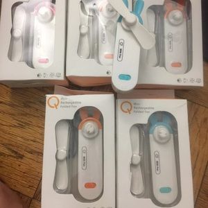 Mini fan come with USB cable